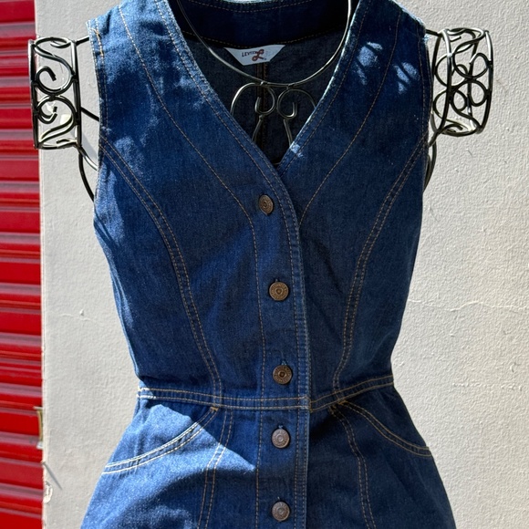 Vintage 70s Levis Denim Sundress Fitted Button Front Dress Brass Buckle In Back - Picture 8 of 11